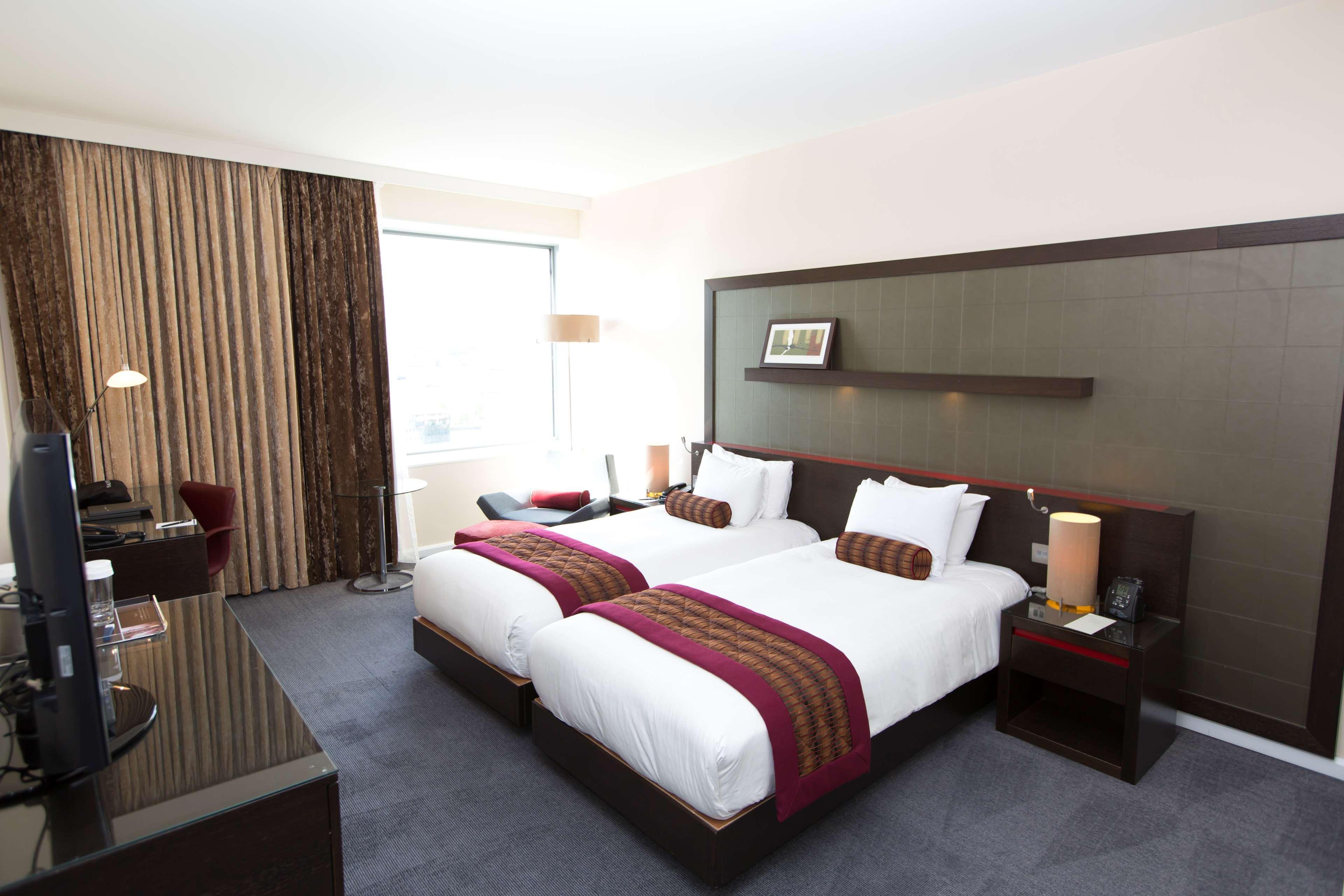 Hilton Canary Wharf 4* Londra
